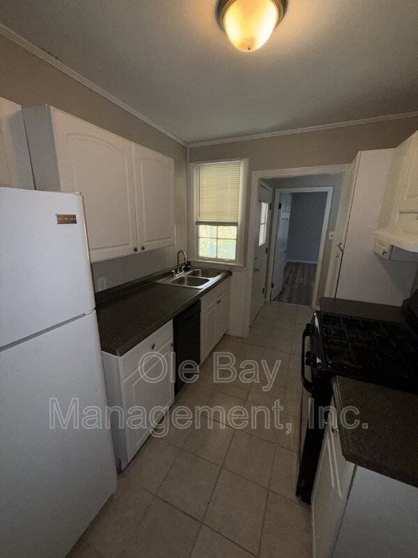5175 Brentwood Ln - Photo 6 of 9
