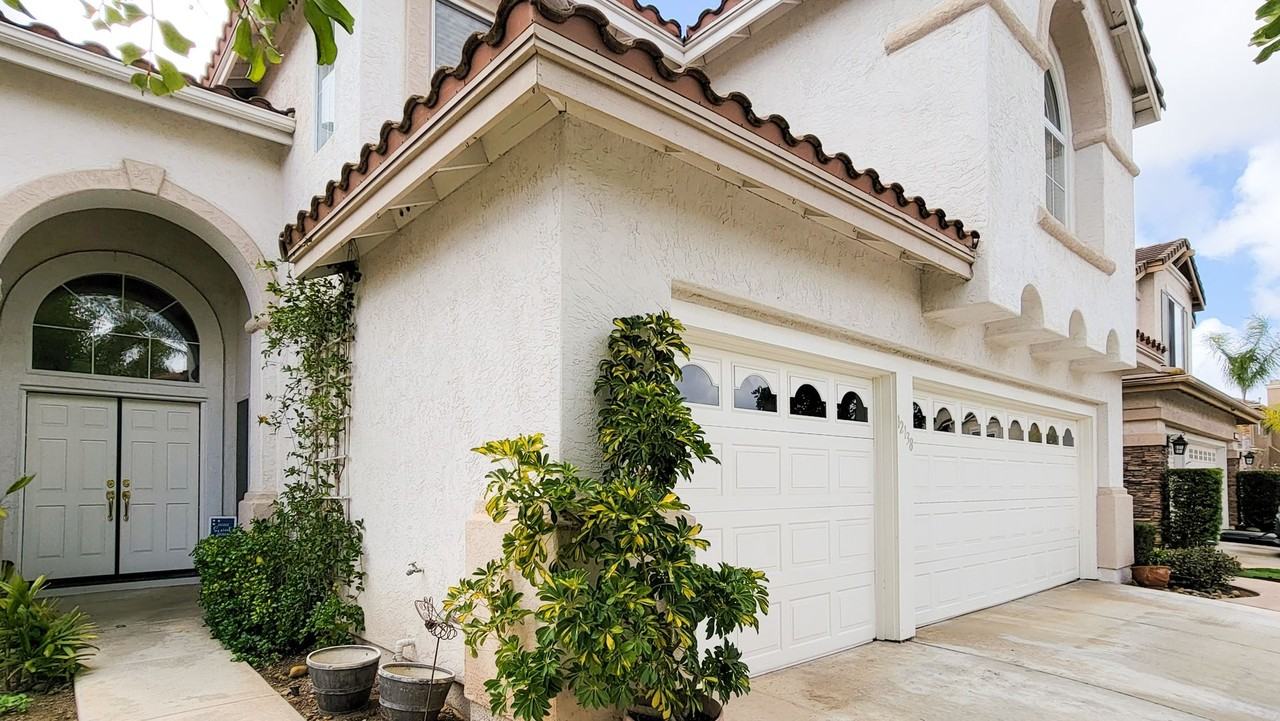 12138 Wooded Vista Ln - Photo 3 of 39
