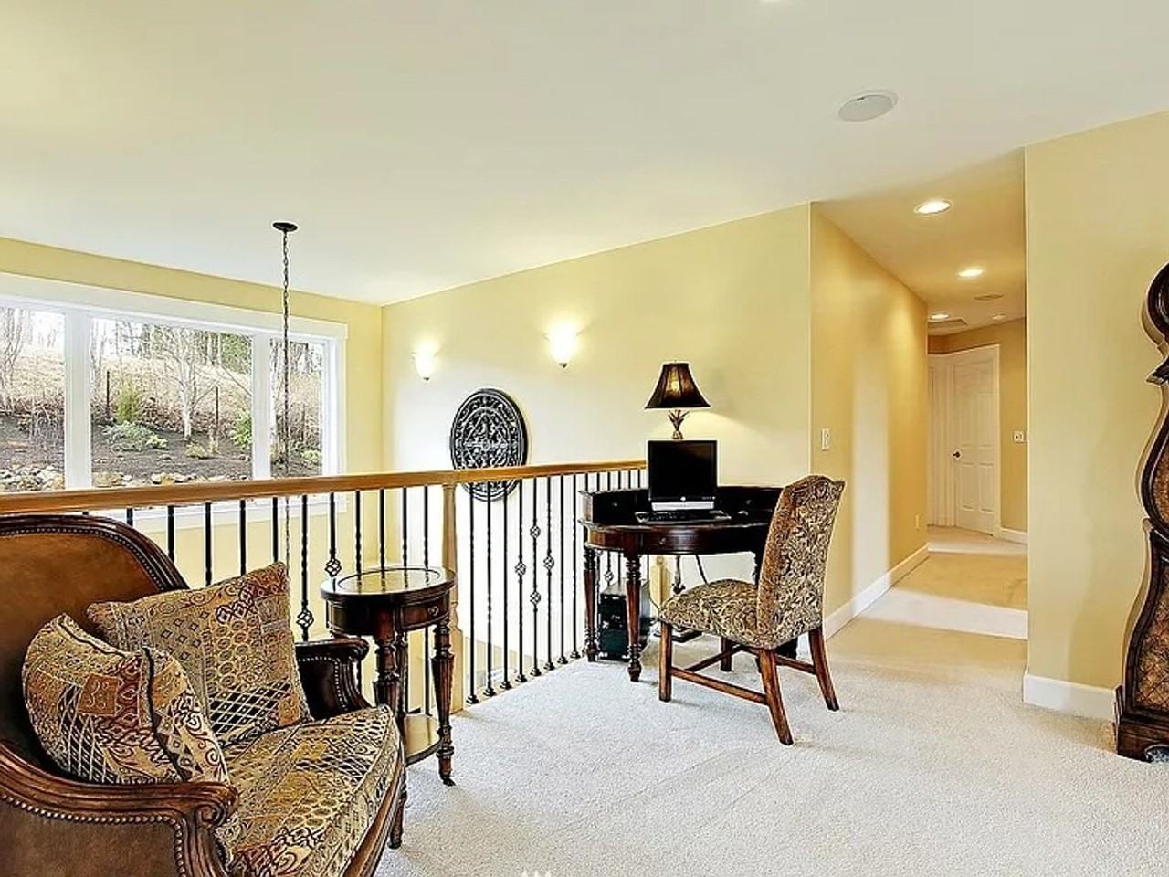 24115 Ne 1st Pl - Photo 3 of 14