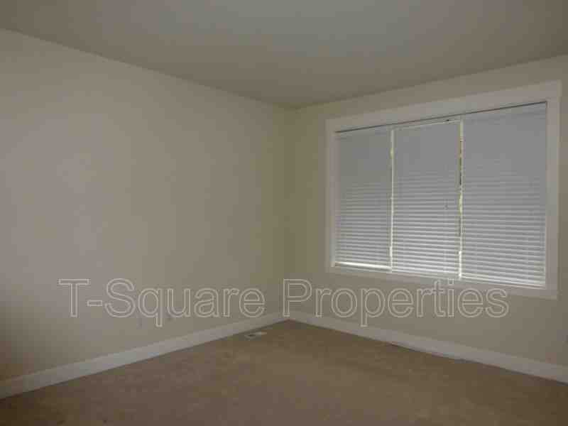 11842 173rd Pl Ne - Photo 2 of 16