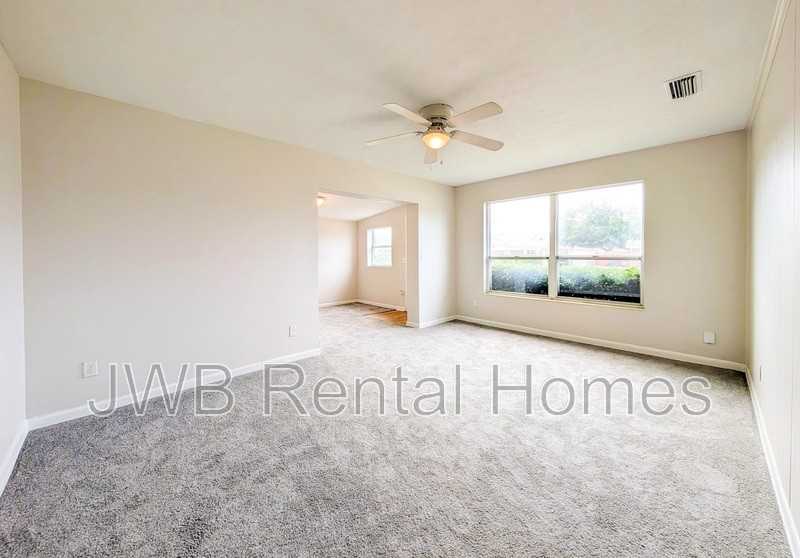 4432 Vinton Rd - Photo 5 of 16