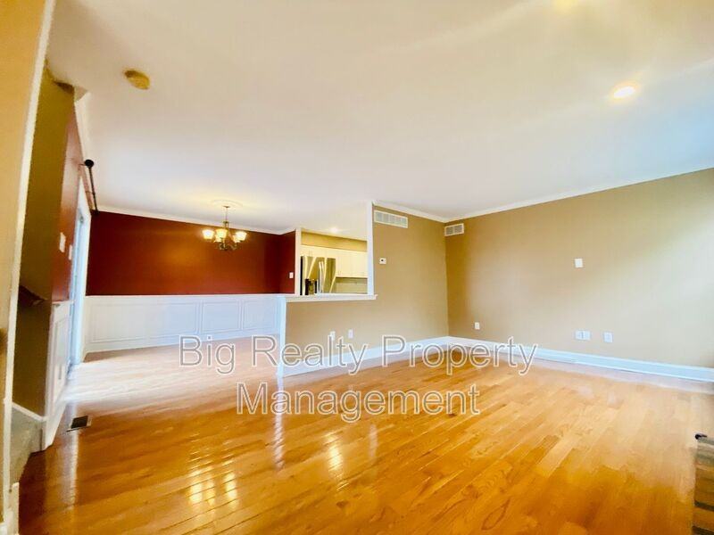 475 Stoneglen St - Photo 6 of 26