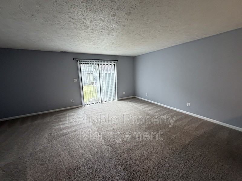 1405 Tangora Ln - Photo 6 of 12