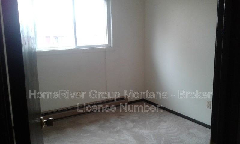 2308 Hillview Ct #1 - Photo 3 of 5