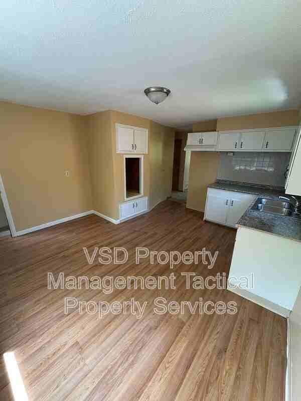 19758 Maple Heights Blvd #UP - Photo 4 of 17