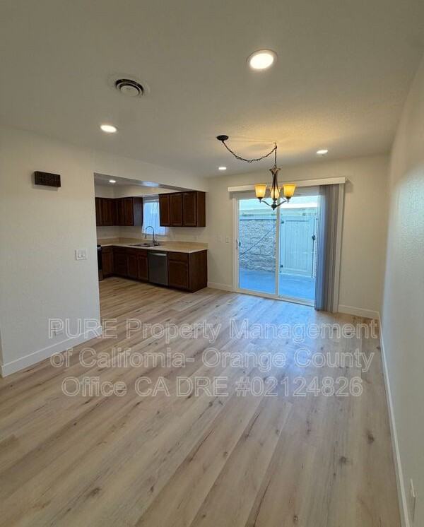 19844 Inverness Ln - Photo 5 of 34