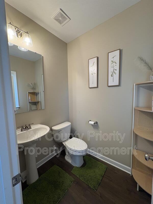 224 Williamson Place Dr - Photo 7 of 19