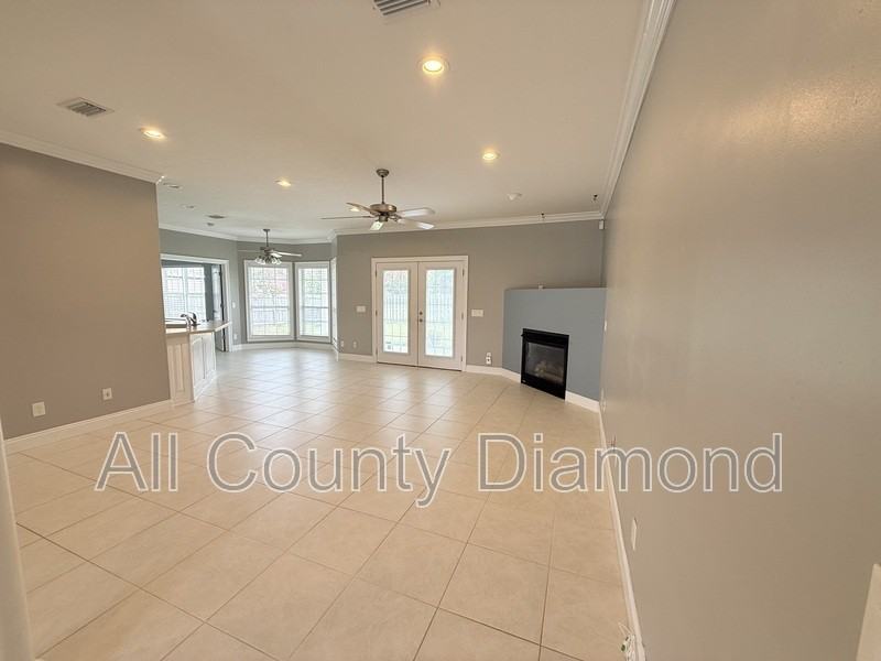 3719 Bay Tree Rd - Photo 6 of 38
