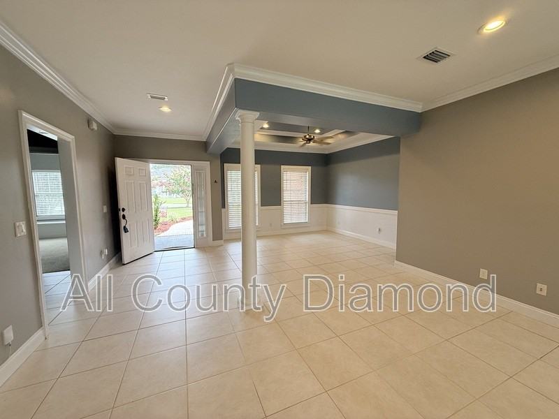 3719 Bay Tree Rd - Photo 7 of 38