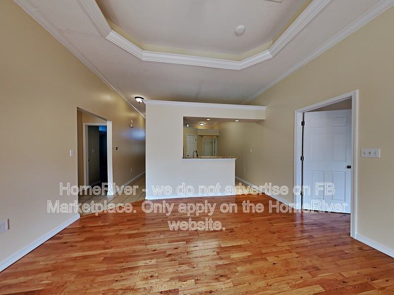 1902 Kadima Cir - Photo 4 of 19