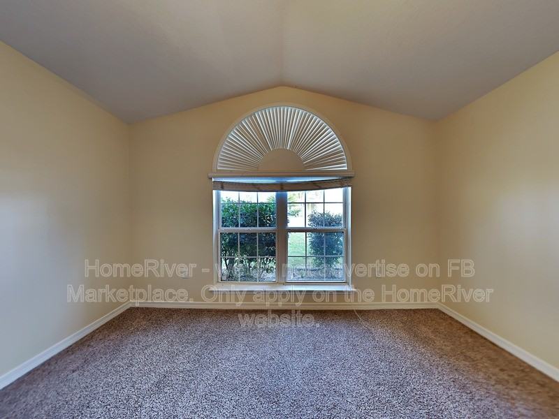 1902 Kadima Cir - Photo 5 of 19