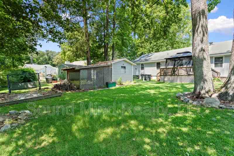1601 Homestead Rd - Photo 6 of 29