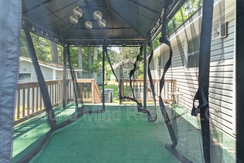 1601 Homestead Rd - Photo 7 of 29