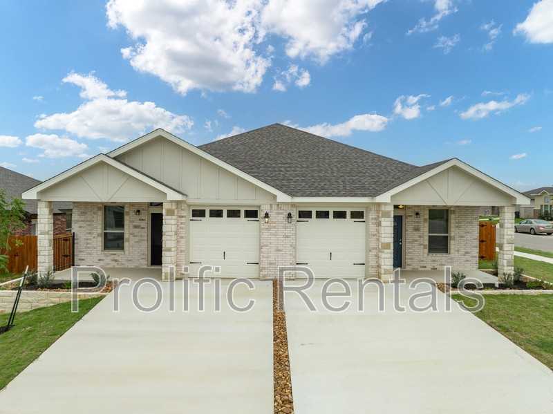 5103 Rose Petal Ct - Photo 2 of 24