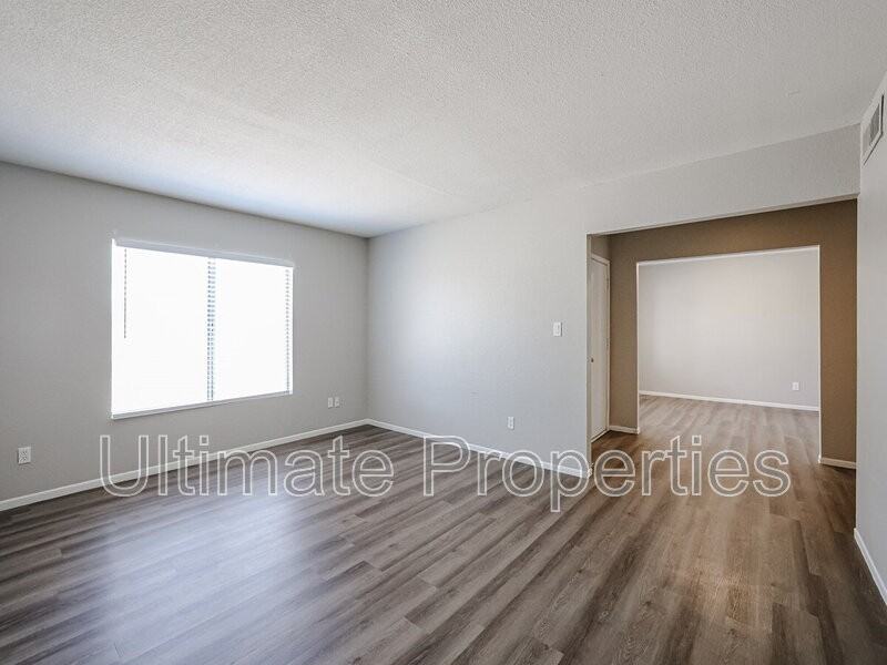 5357 W Cholla St - Photo 3 of 23