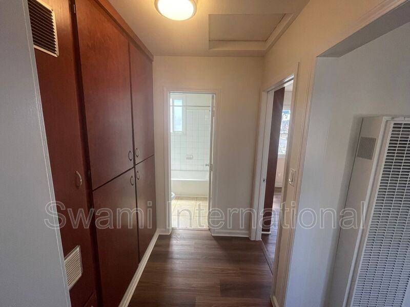 9449 S Normandie Ave - Photo 5 of 18