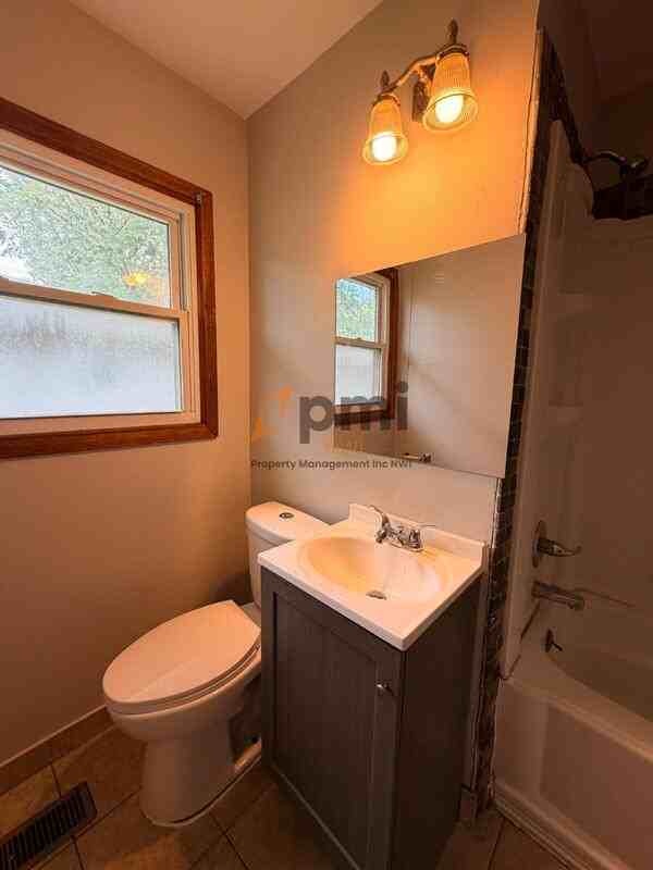 6320 Rhode Island Ave - Photo 7 of 14