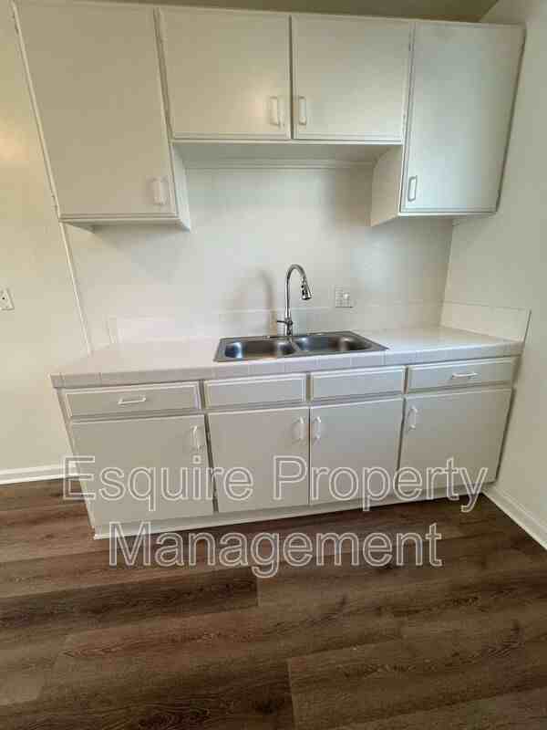 710 W Channel Islands Blvd #C7 - Photo 7 of 13