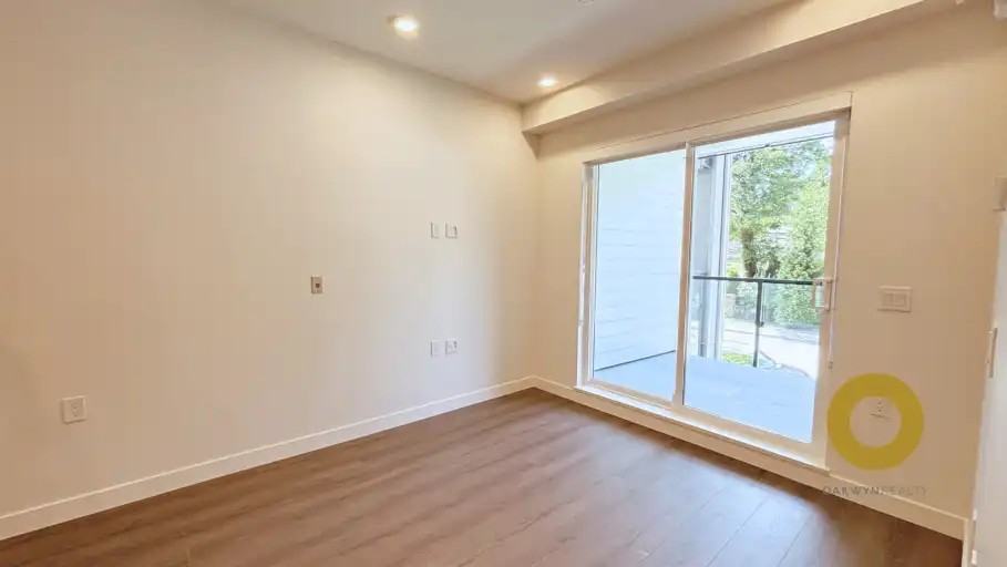 82 First St #211 - Photo 4 of 14