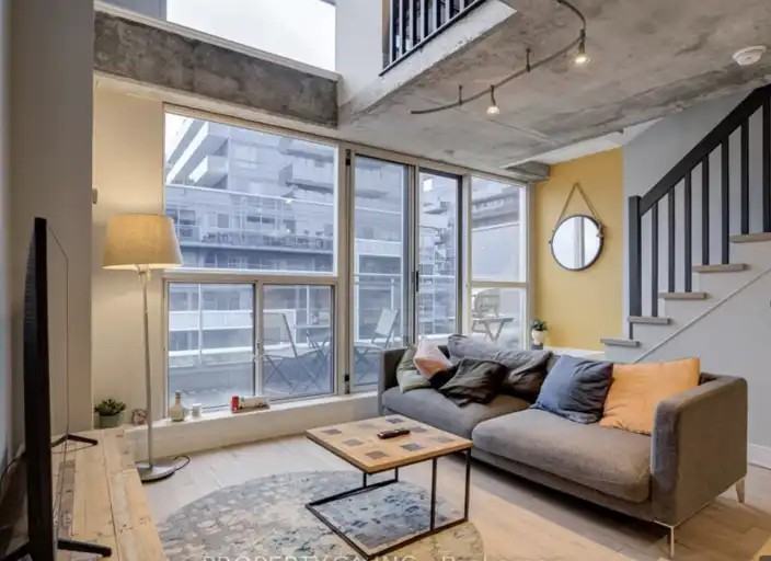 1029 King St W #1011 - Photo 7 of 27