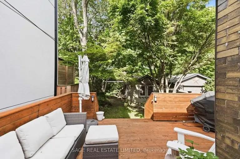 44 Pepler Ave - Photo 7 of 26
