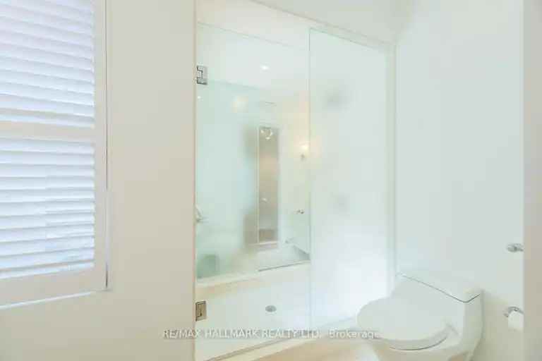101 Pears Ave - Photo 3 of 25