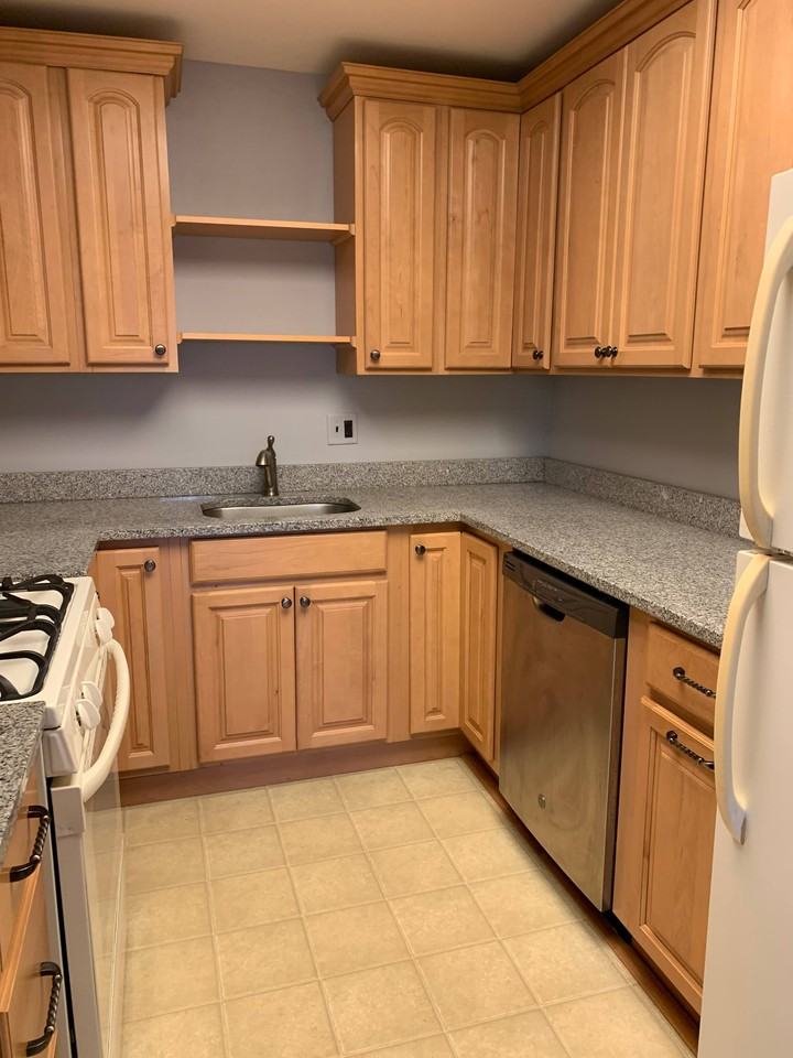 54 W Cherry St #NA - Photo 7 of 17