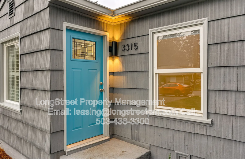 3315 Se 127th Pl #1 - Photo 3 of 17