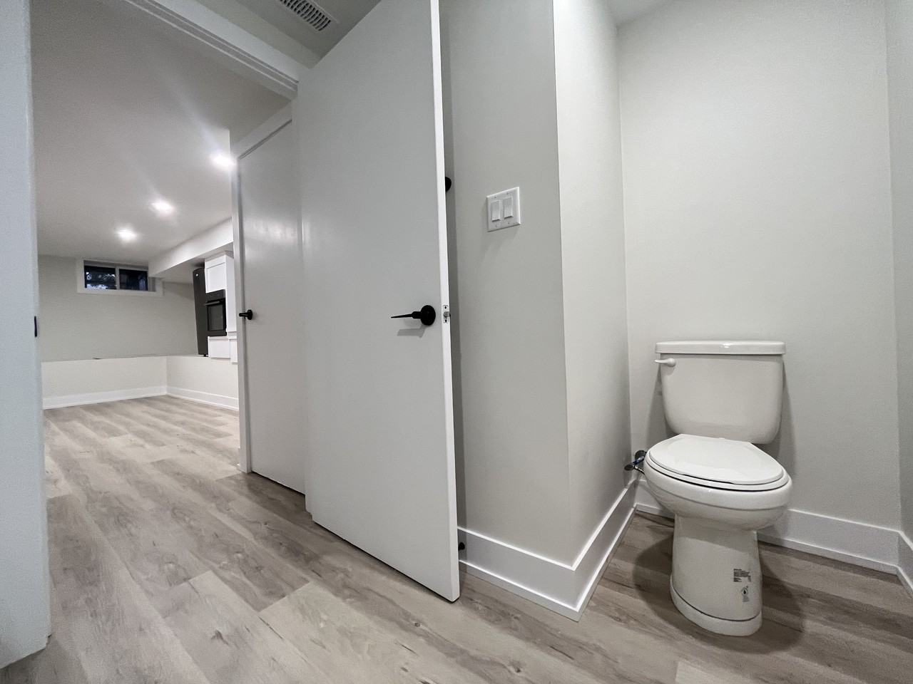 33 Somerset Ave - Photo 6 of 9