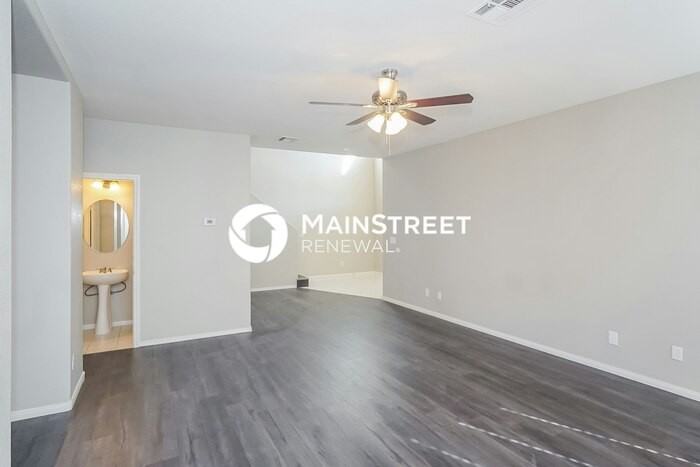 4361 Cottontail Ln - Photo 4 of 17
