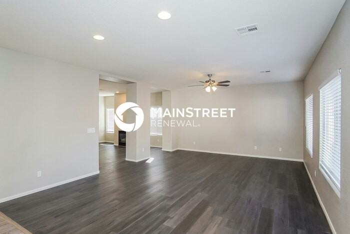 4361 Cottontail Ln - Photo 7 of 17