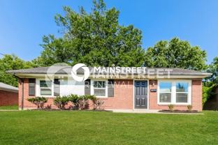 3319 Palmer Ln - Photo 1 of 1