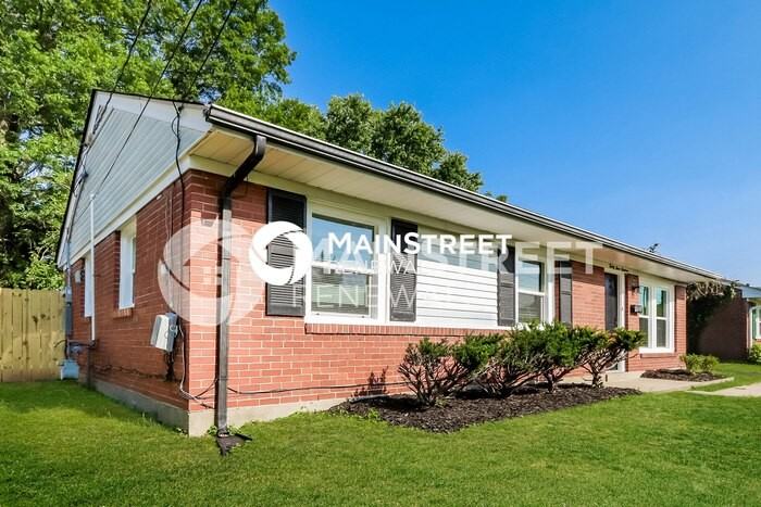 3319 Palmer Ln - Photo 3 of 16