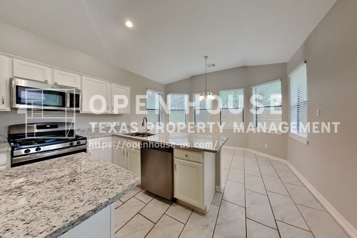 2015 Creston Dr - Photo 7 of 20