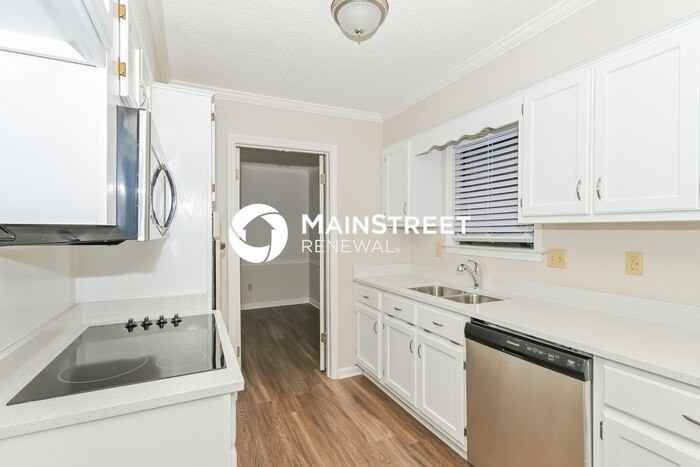 6338 Northampton Dr - Photo 6 of 18