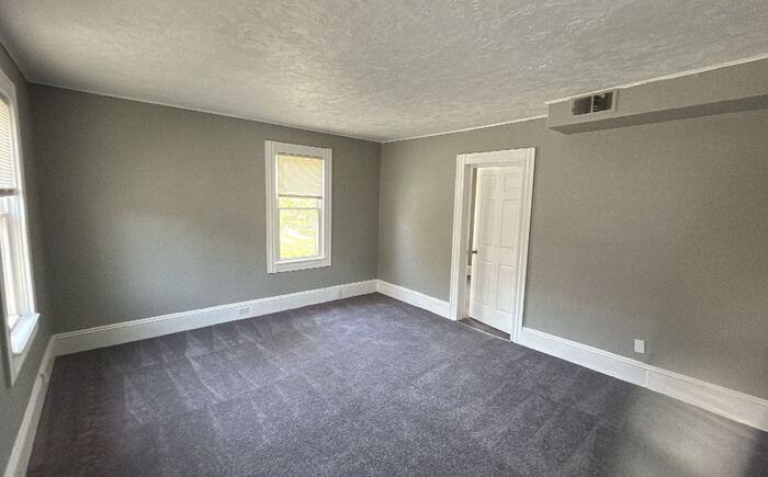 1079 E 68th St #2 - Photo 5 of 23