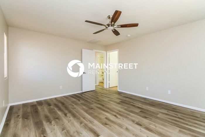 41889 W Sunland Dr - Photo 7 of 15