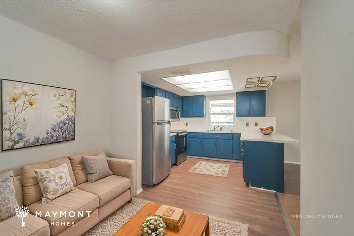 5946 Stringfellow Rd - Photo 7 of 15