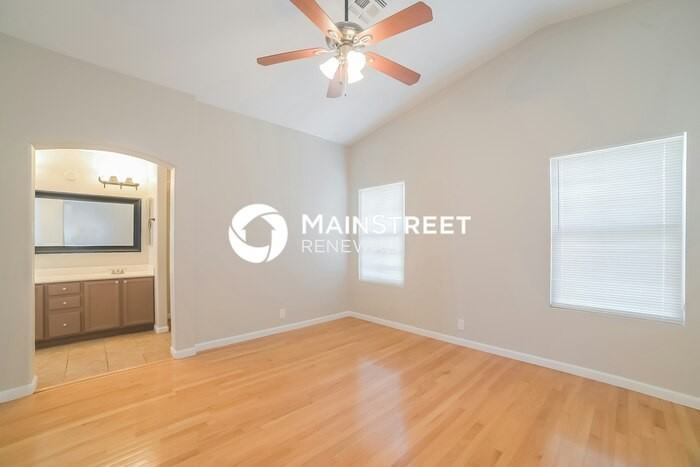8645 W Mauro Ln - Photo 7 of 17