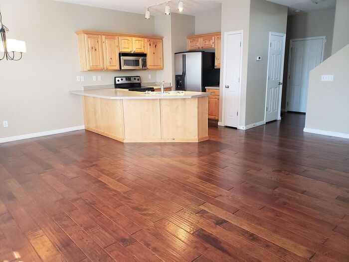 1609 W Wynview Ln - Photo 2 of 12
