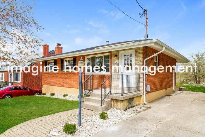 1482 Verdale Dr - Photo 3 of 20