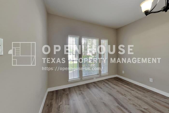 30802 Sifton Dr - Photo 7 of 20