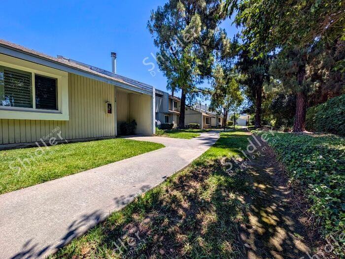 1965 Coulston St #10 - Photo 7 of 50