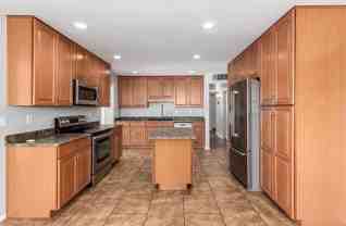 122 E Taylor St - Photo 1 of 1