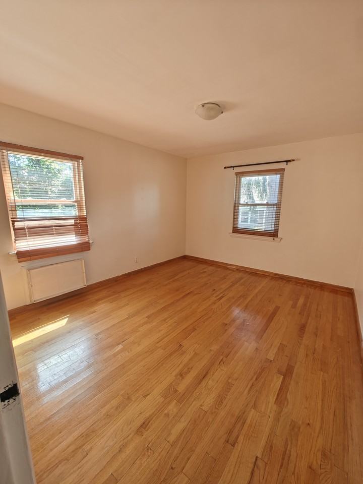 180 Hillside Ave #K1 - Photo 5 of 9