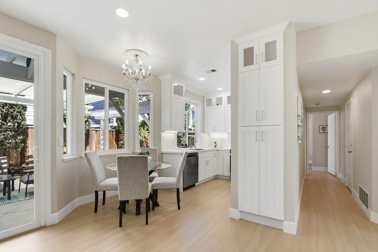 1290 Notting Hill Dr #NA - Photo 7 of 32