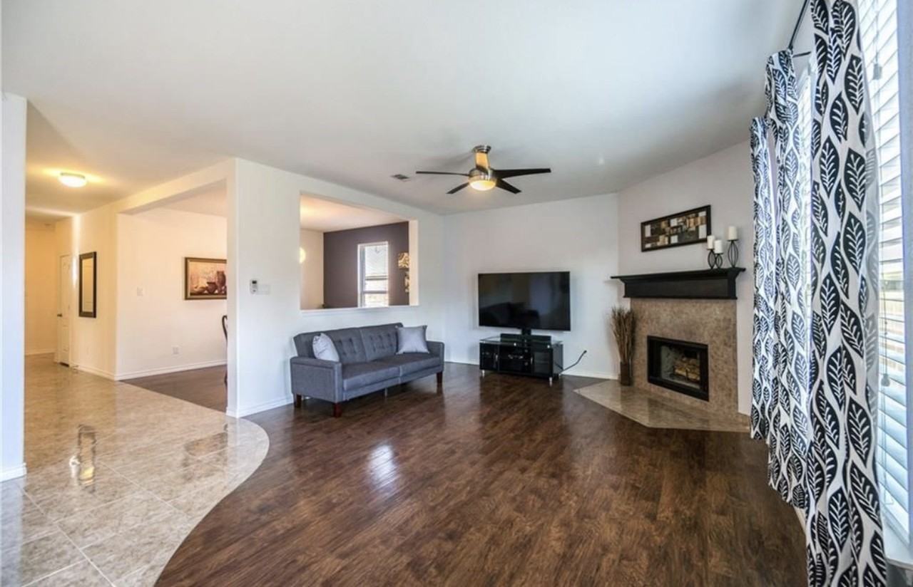5425 Shady Springs Trl #NA - Photo 2 of 19
