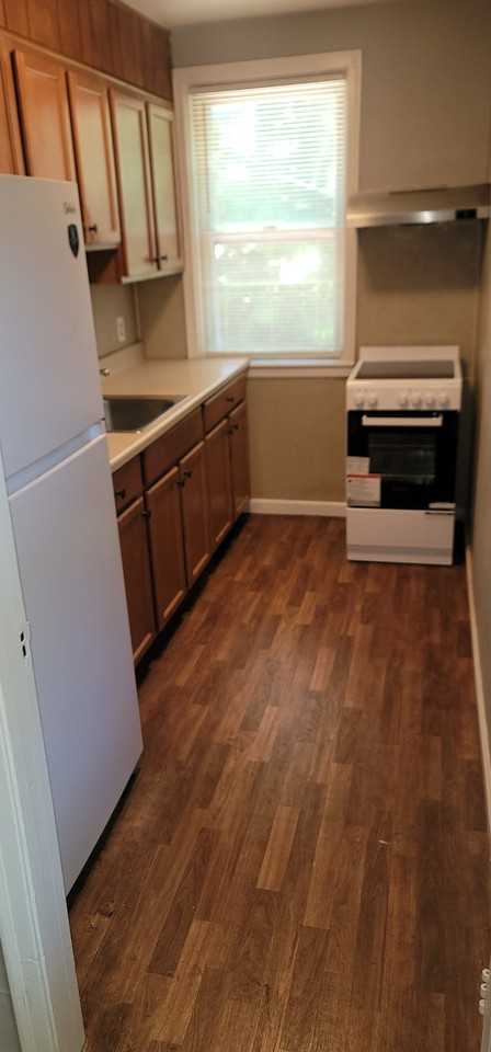 11 Corbin Ct #1 - Photo 7 of 18