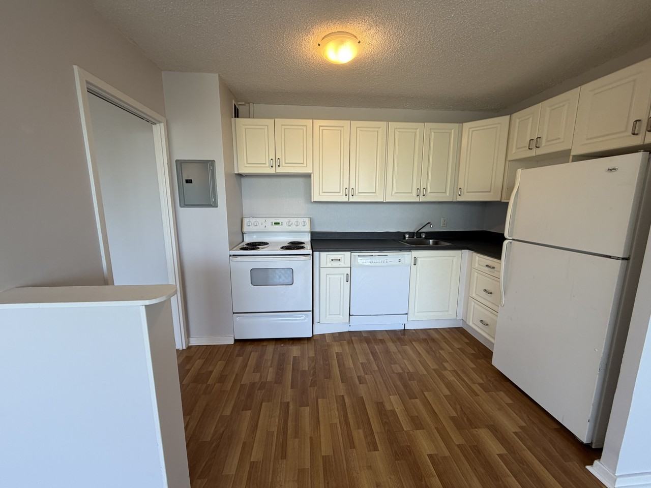 1521 Lemarchant Street #4A - Photo 7 of 45