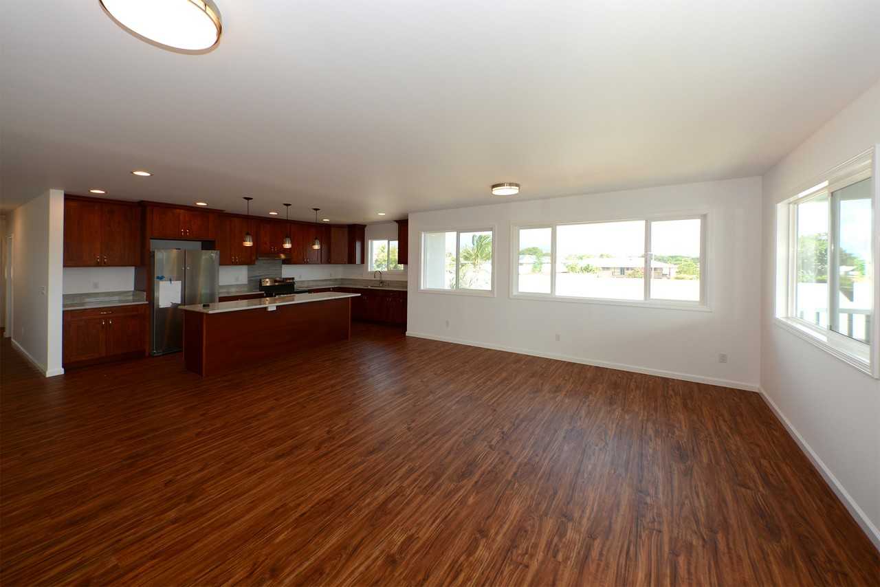 1182 Palekaiko St - Photo 2 of 10